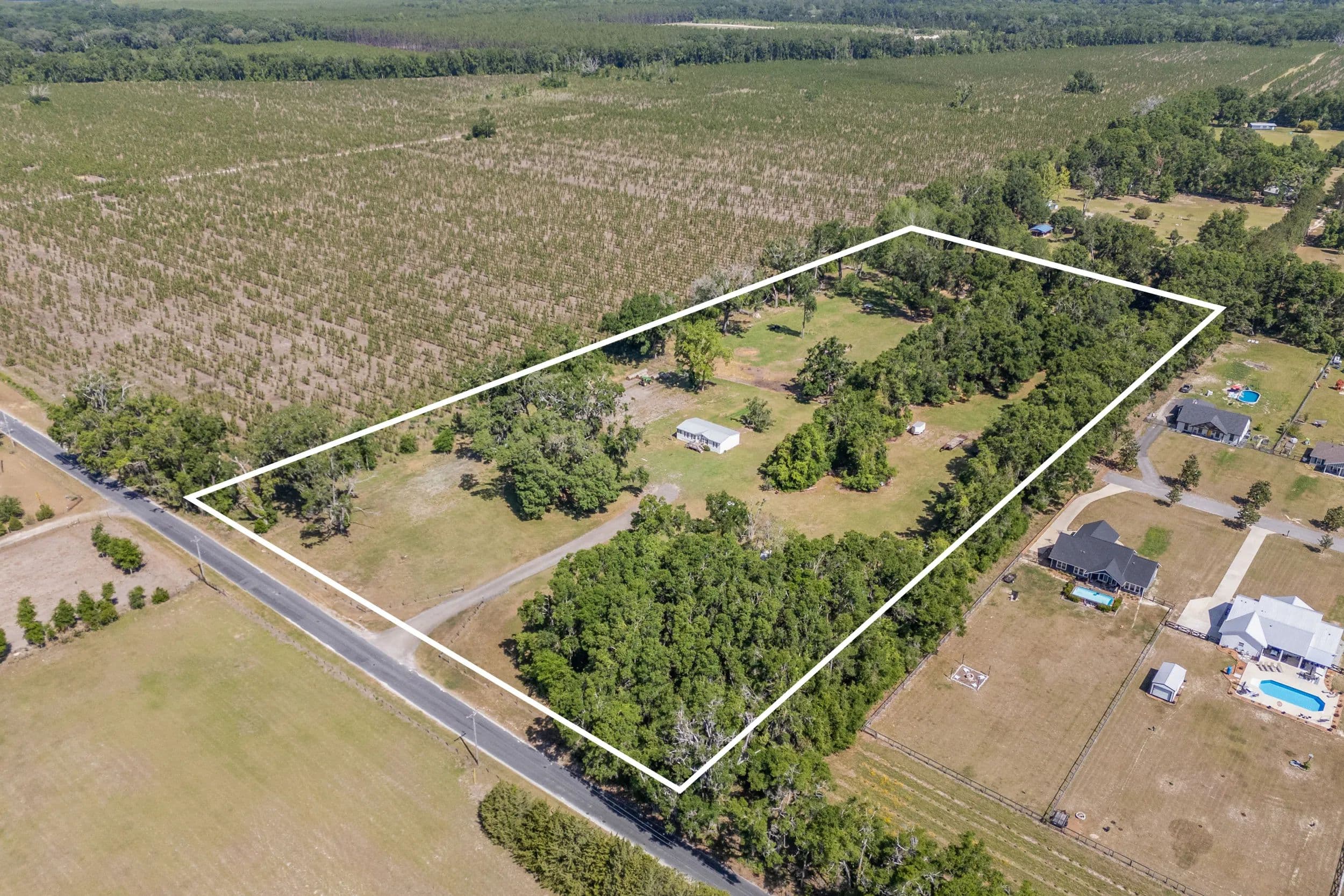 10.7-Acres & Home in High Springs, FL for Sale - Highly Desirable Area! - High Springs, Florida, 32643