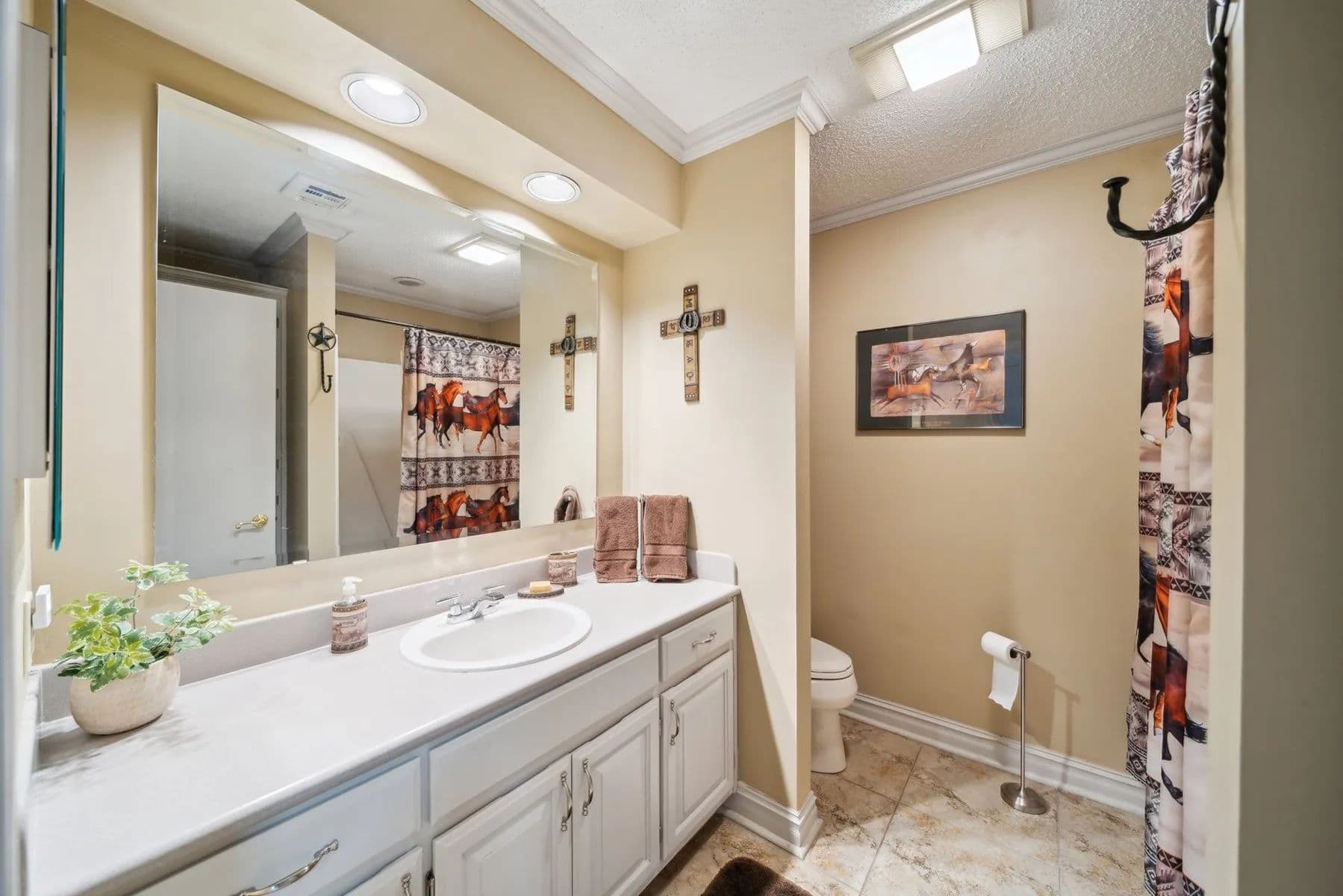 Mayes County Oklahoma Luxury Home - Pryor, Oklahoma, 74361