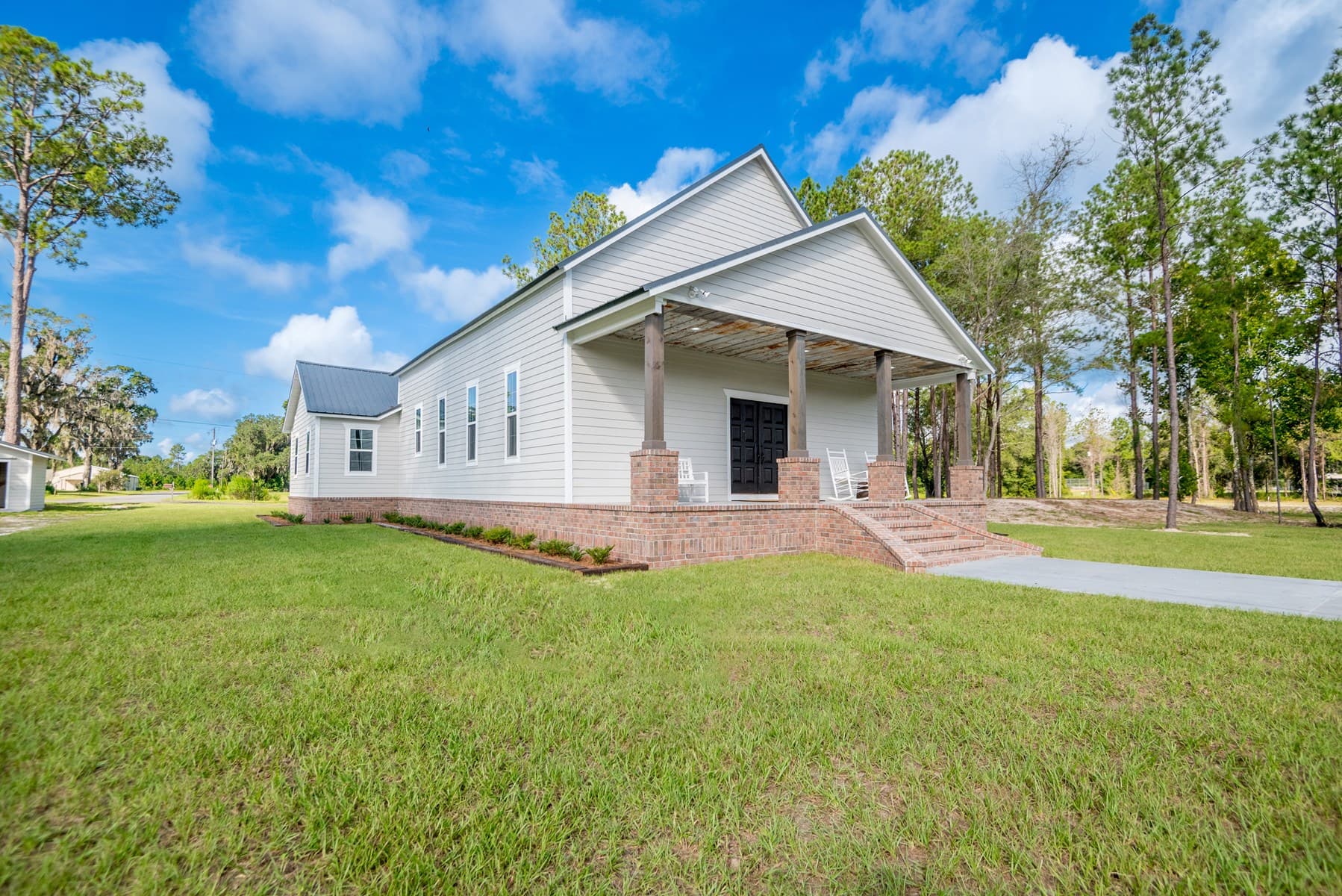 Farmhouse on 2.6 Acres in Lulu, Florida - Lulu, Florida, 32061