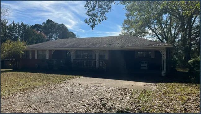 Home in Union County at 1280 CR 96 in New Albany, MS