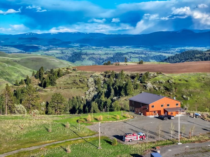 Norway Canyon Hunting Retreat