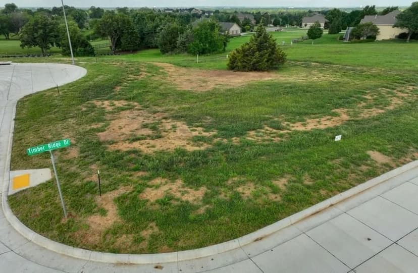 Vacant Land in Salina