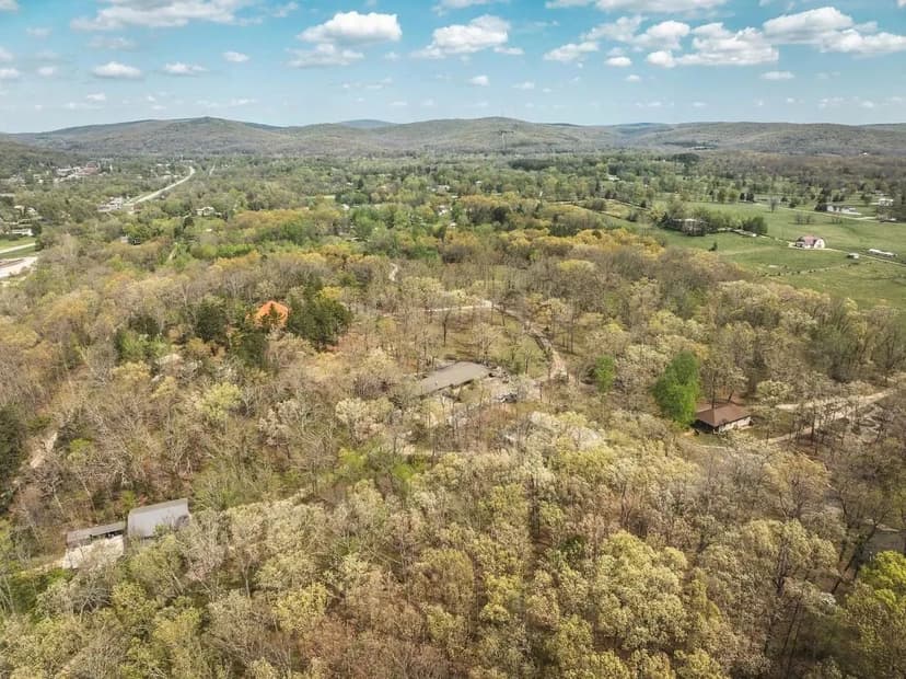 The Loft Retreat Wedding Venue & Lodge