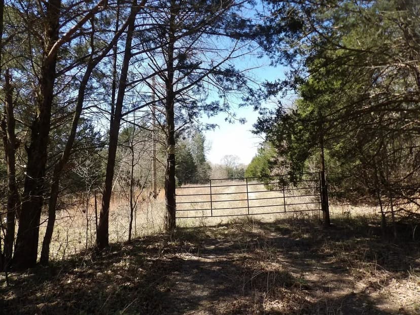 HUNTING AND RECREATIONAL PROPERTY IN ATOKA CO. OKLA.