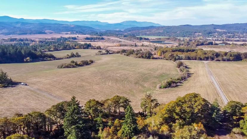 220 +/- Acres - Panoramic Views. Polk County, OR (replacement dwelling)