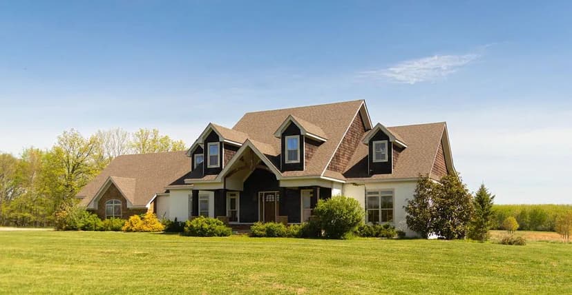 Beautiful Home and Property in Southern Illinois