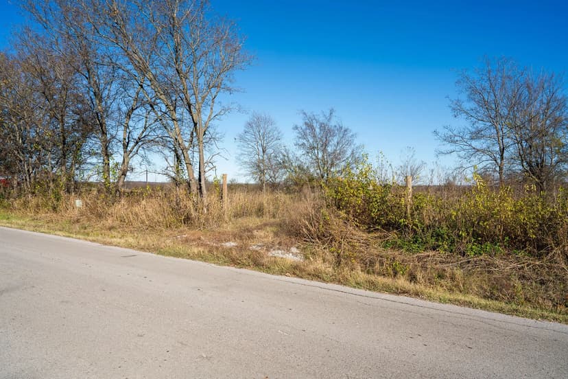 01 S 49th West Avenue Mounds, OK 74047