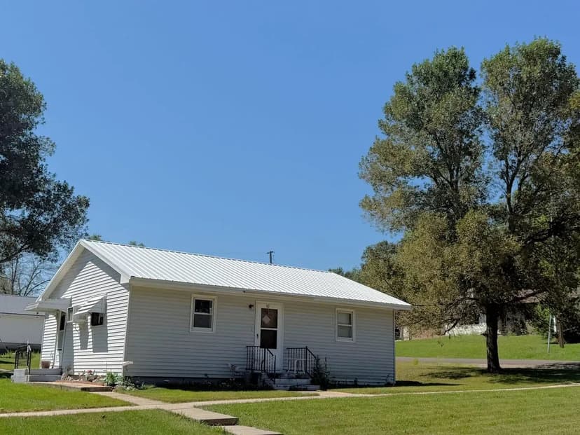 311 3rd Ave. Verdigre, Nebraska