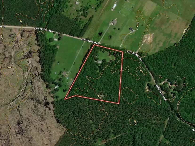 UNDER CONTRACT!! 3 Bed / 2 ½ Bath Home on an Expansive 14.961 acre parcel in Isle of Wight County, VA!