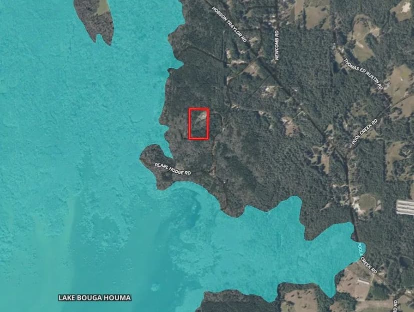 Rural Retreat in Jones County, Mississippi