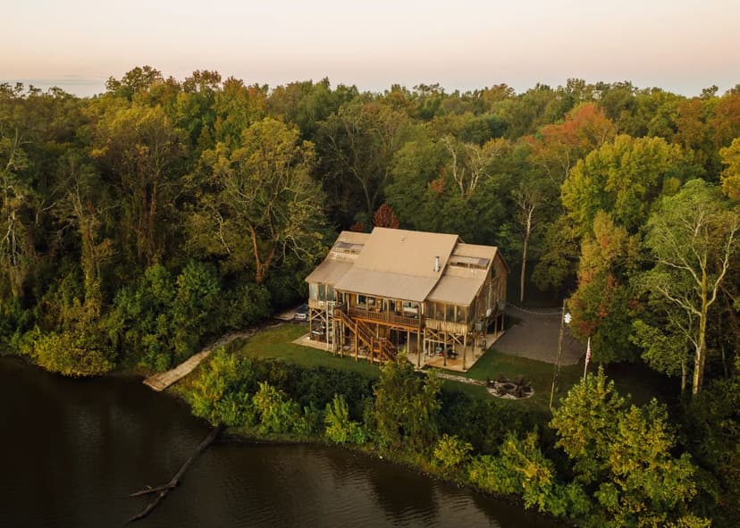 One Equity Share with a Cabin at Miller Point Timber Company, LLC Coahoma County, MS / Phillips County, AR