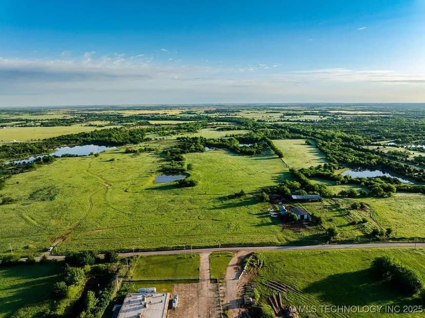 Property from 11 W Glencoe Road - KW