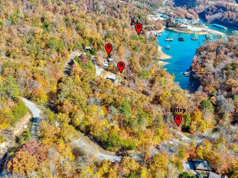 3 Homes on 12.9 Acres on Norris Lake | Lakefront Investment & Retreat Opportunity