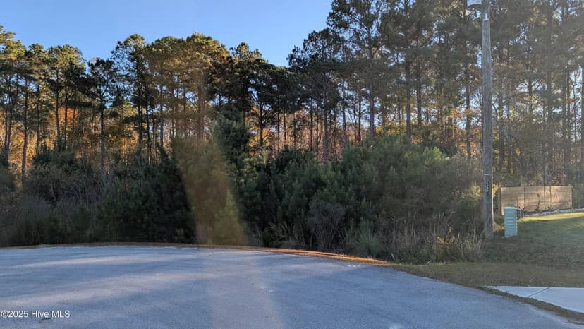 Vacant Land in Holly Ridge