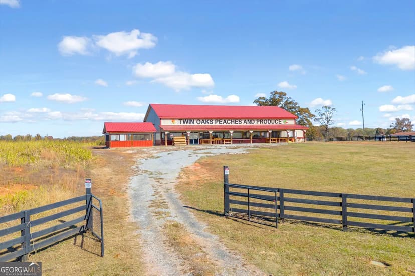 Property from 3366 Highway 51 S - KW