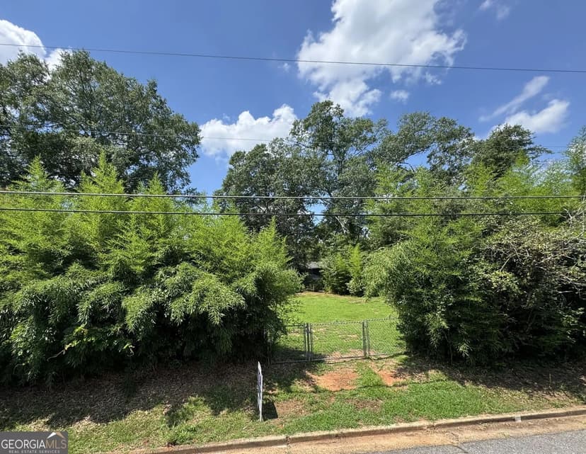 Vacant Land in Athens
