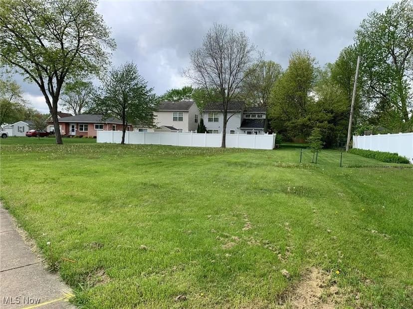 Lots & Land-Other in Elyria
