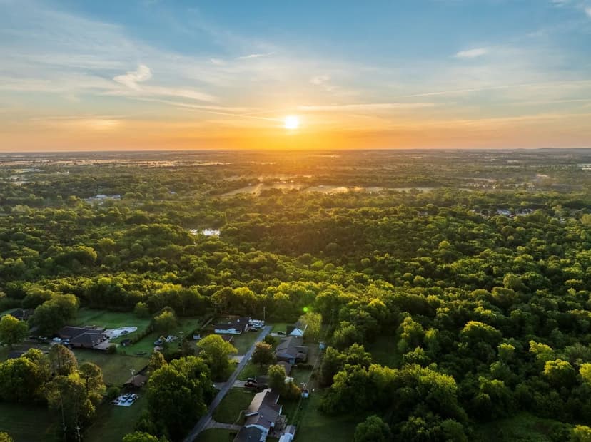 107 E Southbrook Ave, Okmulgee, OK 74447