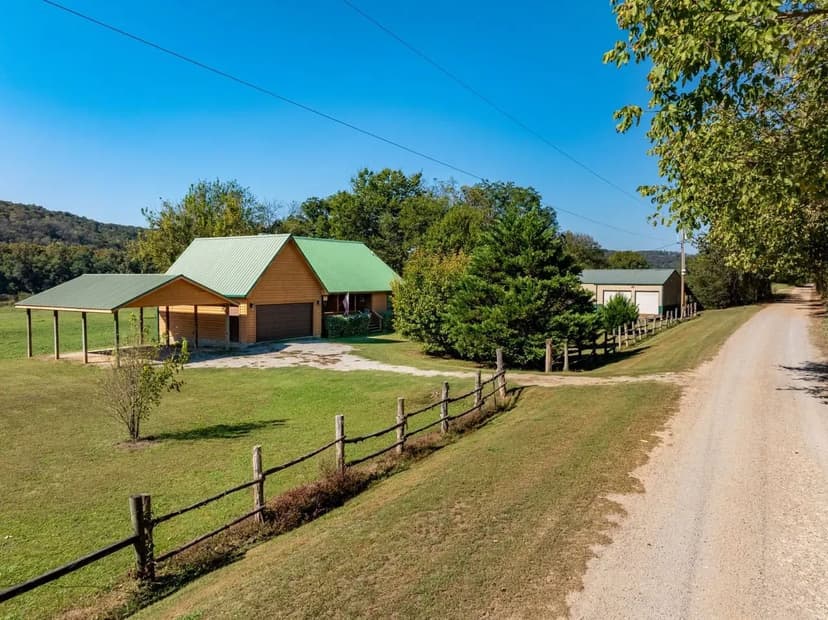 White River Front Home, 3 bed 2.5 Bath with Shop, Izard County, Arkansas