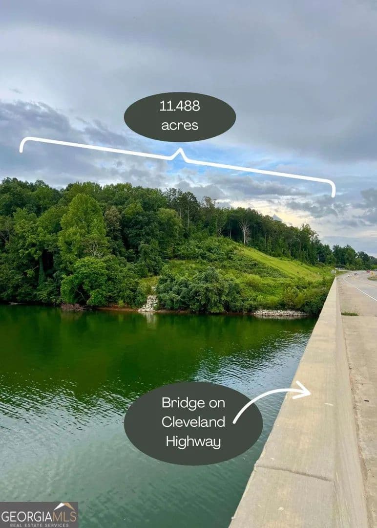 Property from 3211 Lakeview Street - KW