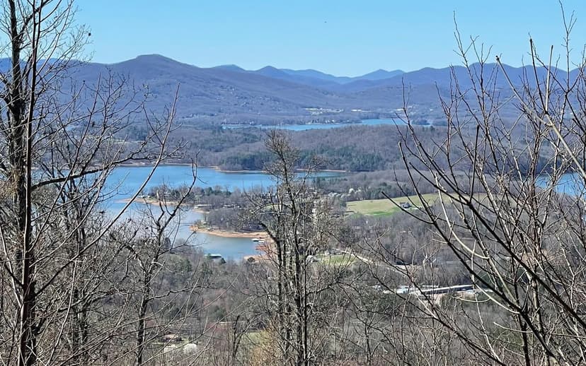 Lots & Land-Other in Hayesville