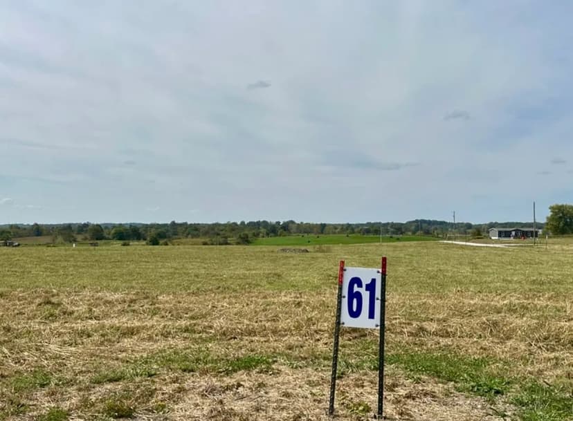 Land -Single Family Acreage in East Bernstadt