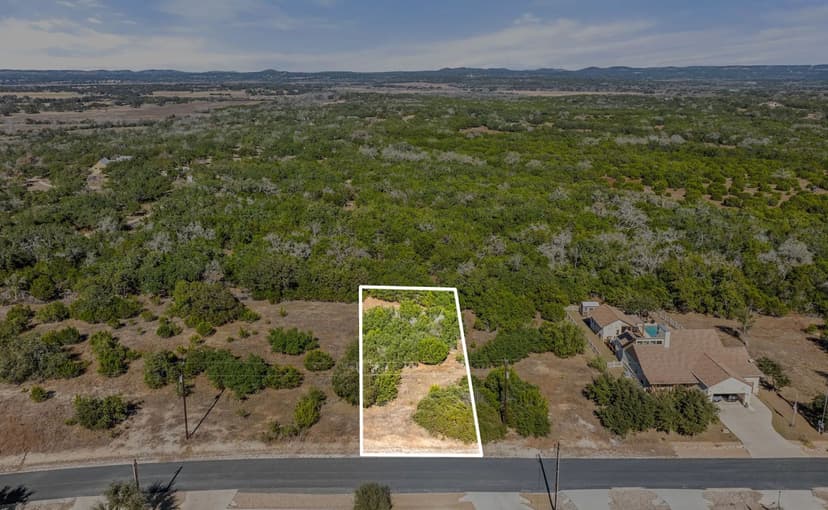 207 N Calvin Barrett, Blanco, TX