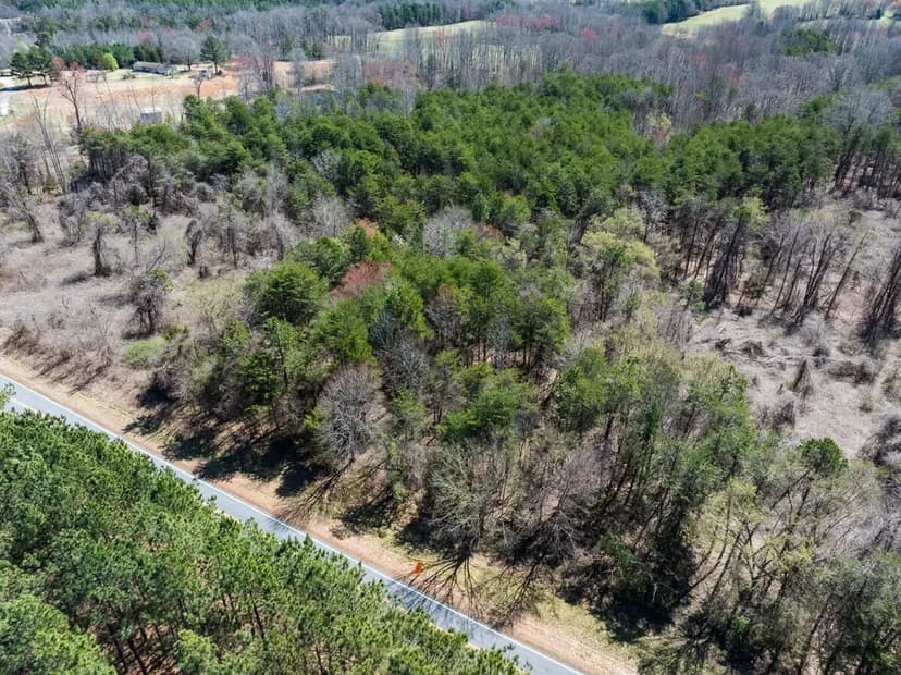 UNDER CONTRACT!! 7.365-acre Homesite Lot for Sale in Caswell County, NC!