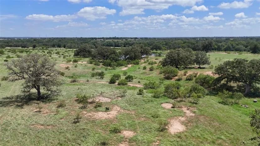 TBD Tucker Ln, Red Rock, Texas 78662