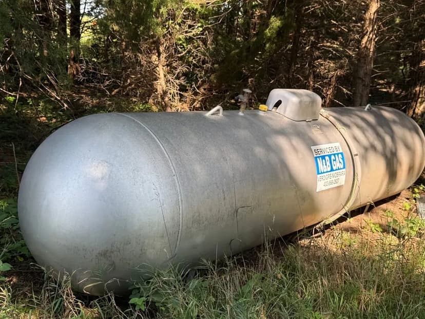 Cabin with 8.95 acres & Spring Fed Pond - Knox County, Nebraska