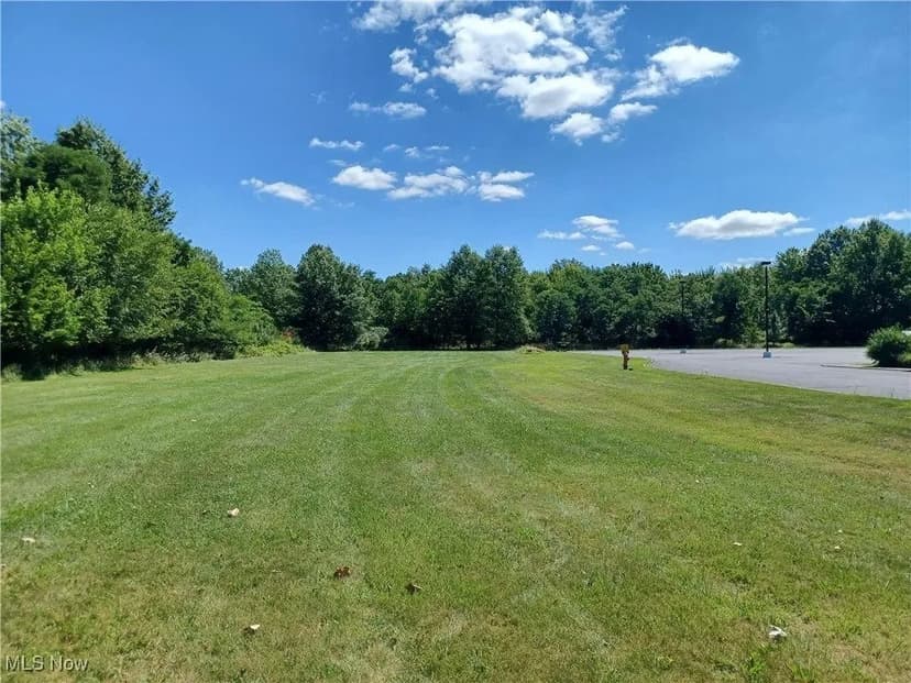 Lots & Land-Other in Middleburg Heights