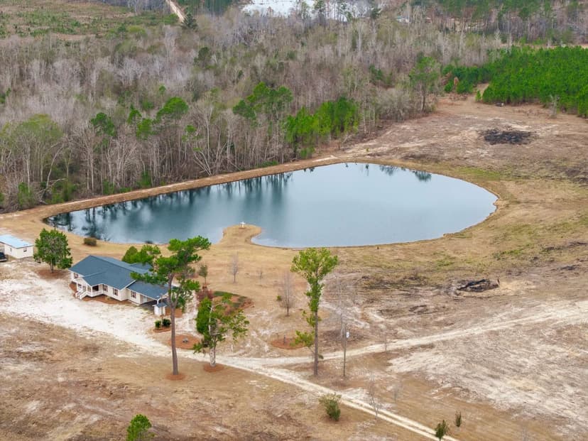 The Horne Family Farm: A Generational Retreat with Stunning Water Views