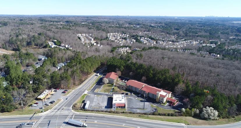 Vacant Land (0-10 Acres) in Austell