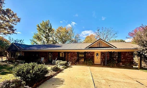 Home in Tallahatchie County at 1183 Adams Road in Oakland, MS