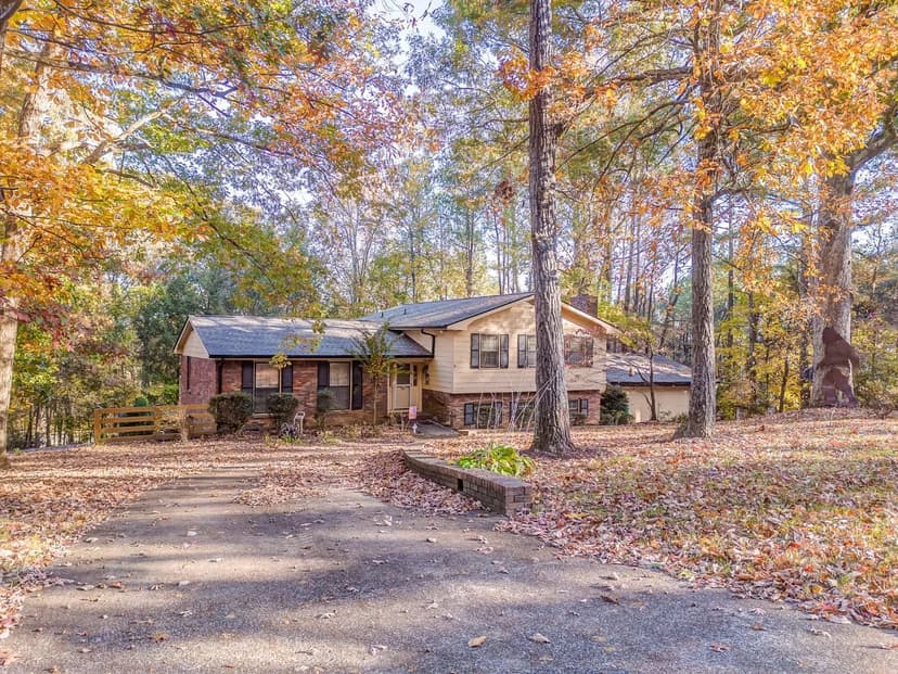 Home on 1 Acre in Whitfield County, GA