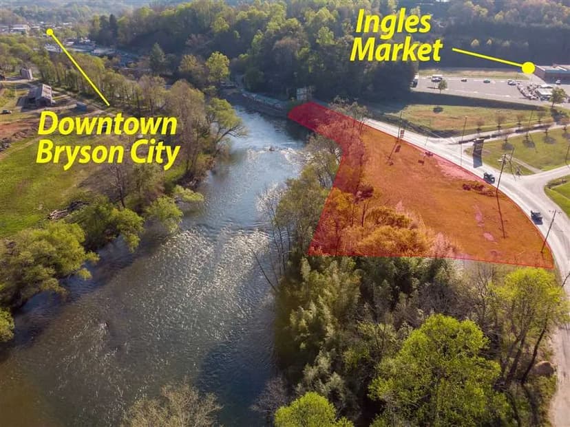 1.9+/- Commercial Opportunity In Bryson City, NC!