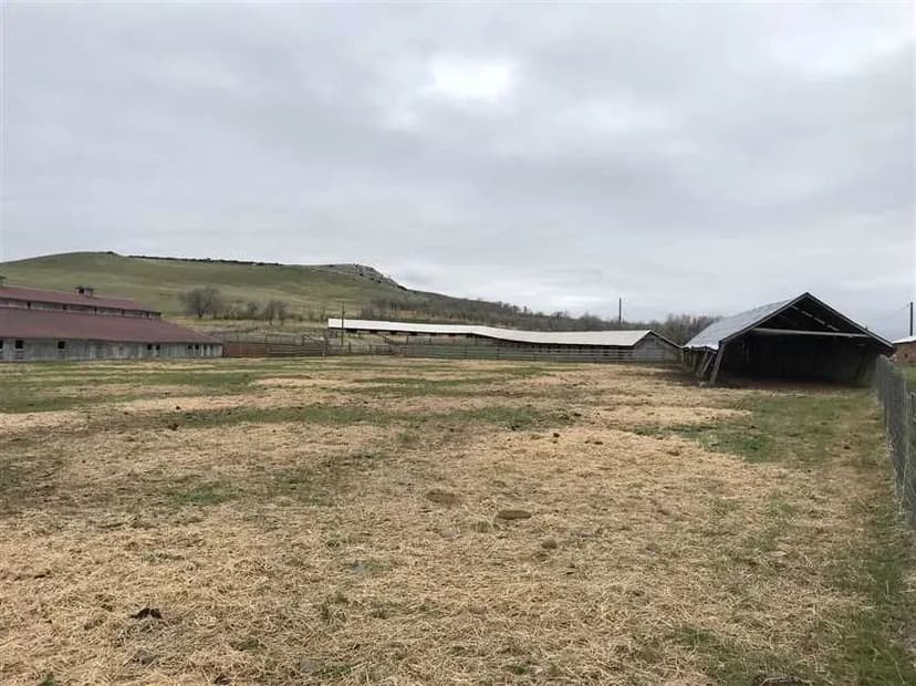 Table Mountain Ranch Bench