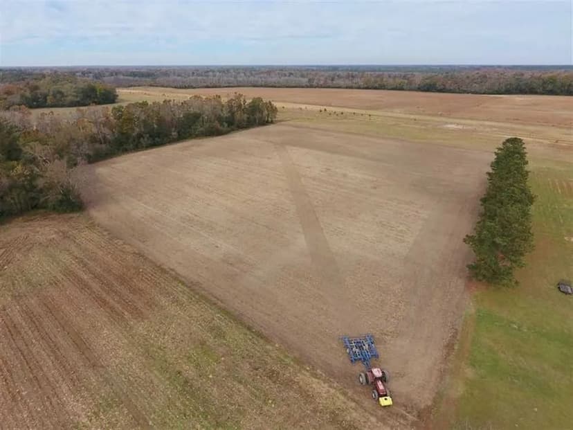 UNDER CONTRACT!! 34.4 Acres of Hunting and Farm Land For Sale in Craven County NC!