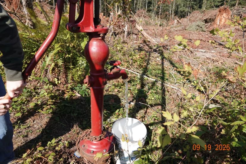 20 Acres Riverfront Property - Eatonville