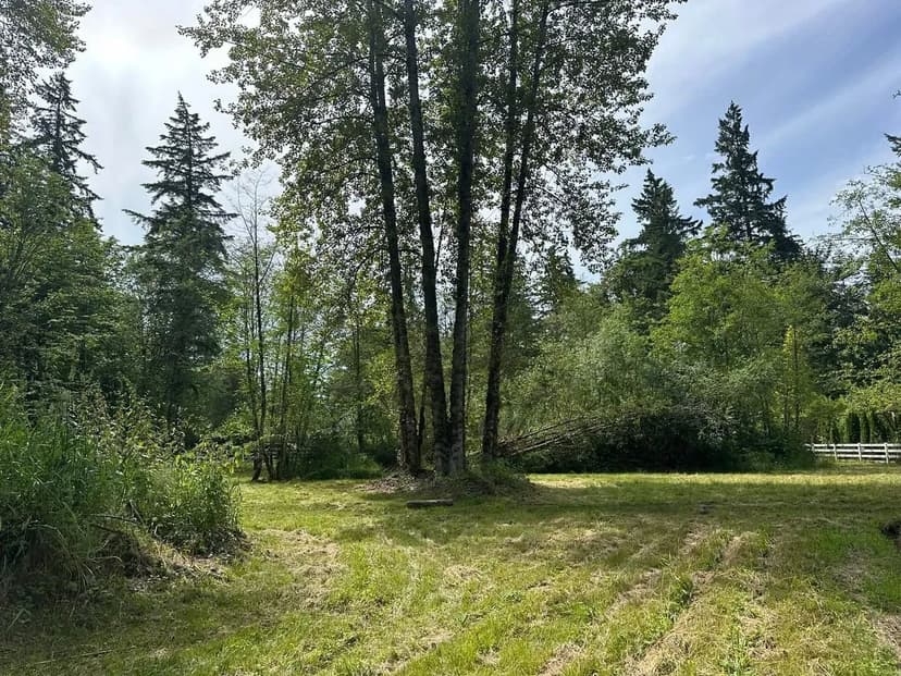 1.630 acres in REDMOND