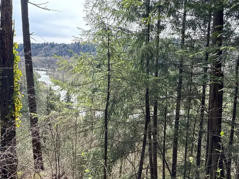 0.713 acres in Maplewood Heights!