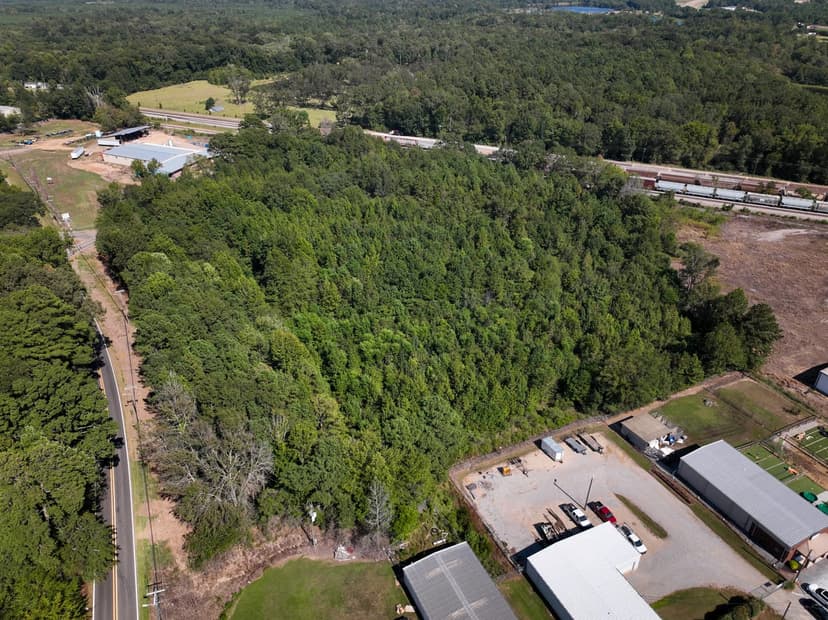 Lowndes County - 7.2 Acres - Military Rd