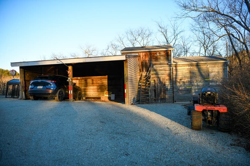 2220 Pleasant Valley Rd, Murrysville, PA