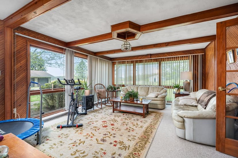 320 Whittengale Road