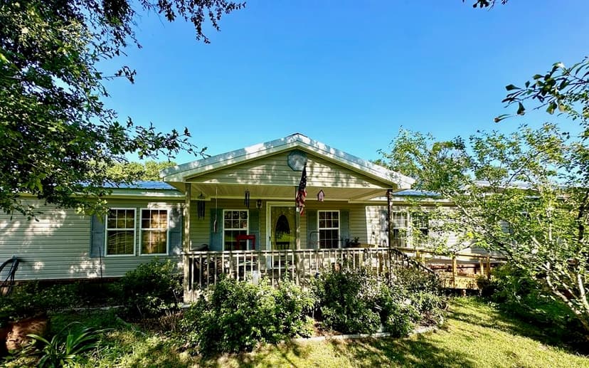 Pike County Country Home and Acreage for Sale -Summit, MS