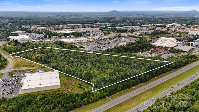 2151 21st Street Lane Se